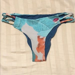 San Lorenzo La Tropicana/Slate Bottoms